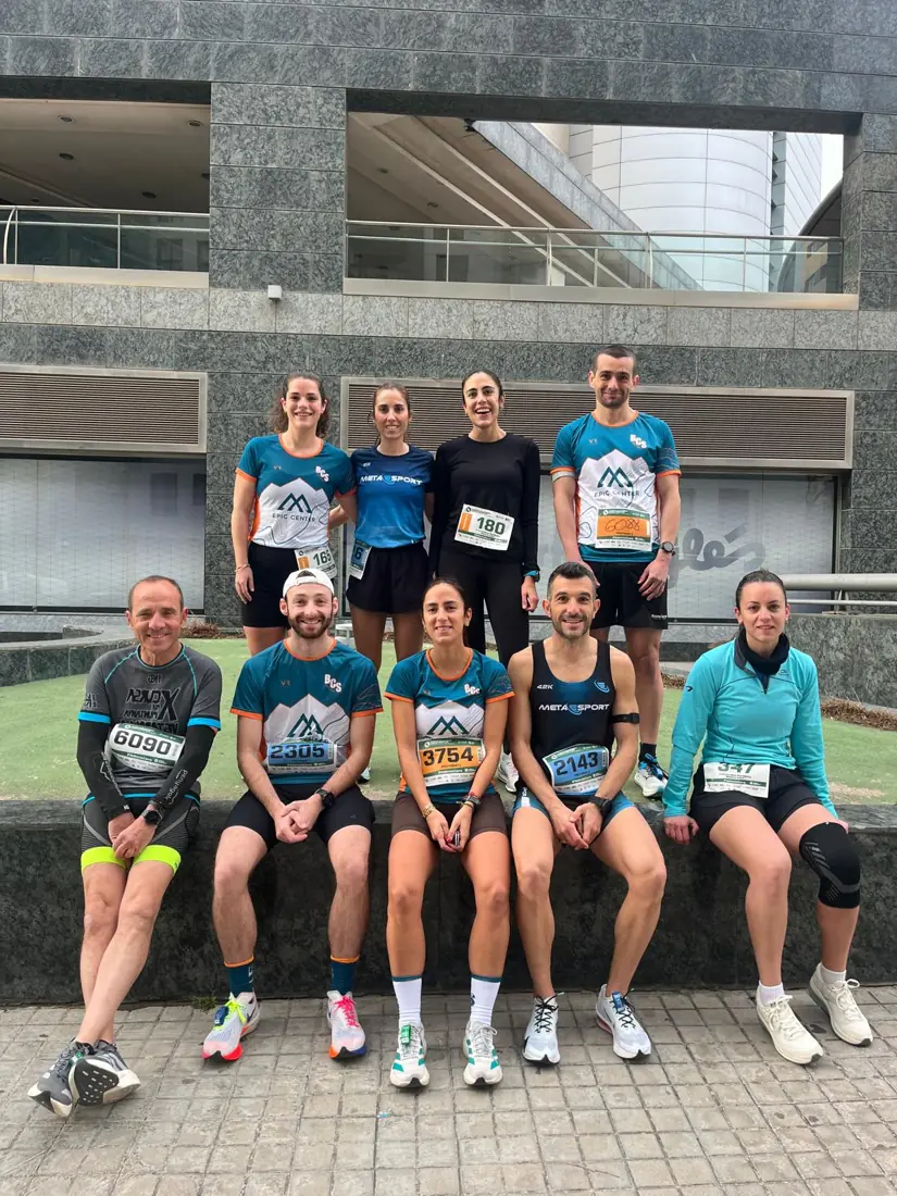 Equipo del club en una carrera urbana